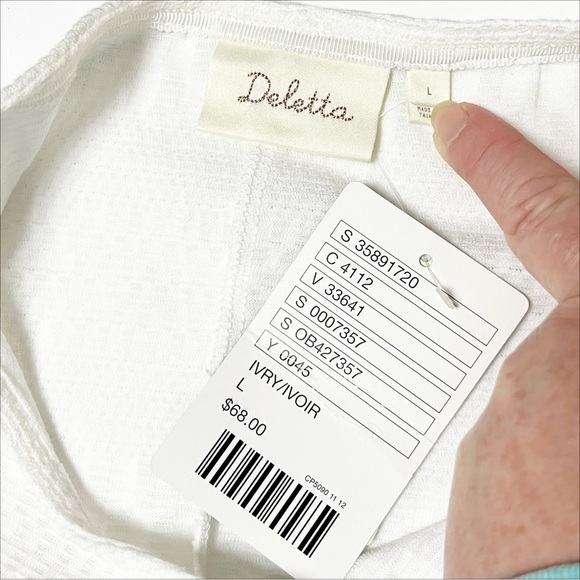 Anthropologie White Textured Blouse - Picture 6 of 12